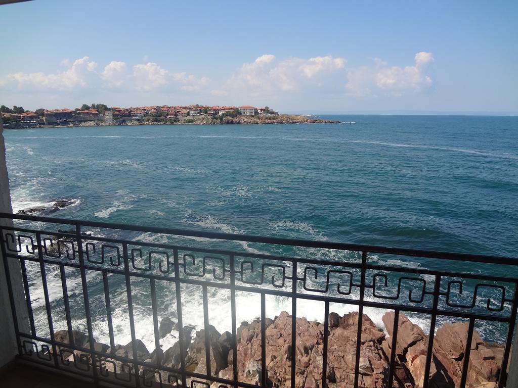 Sozopol Apartment With Sea View Phòng bức ảnh